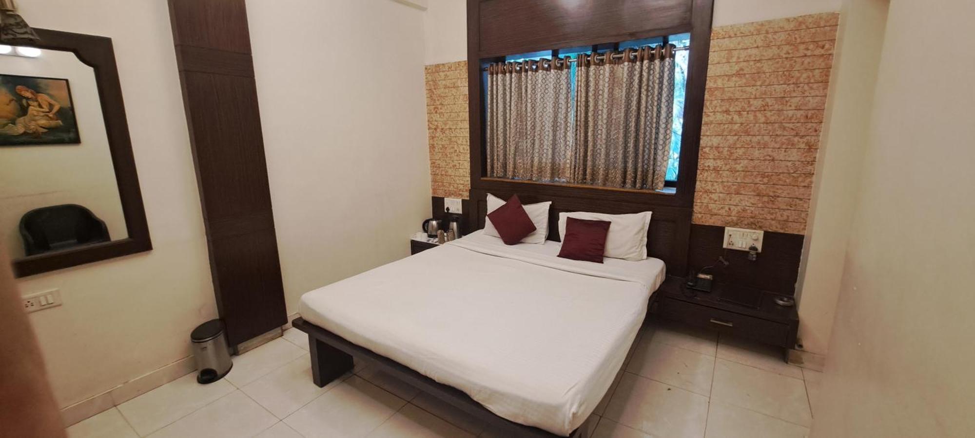Hotel Shivam Pune Eksteriør bilde