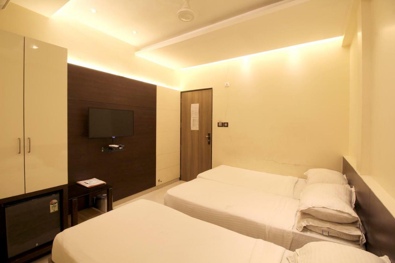 Hotel Shivam Pune Eksteriør bilde