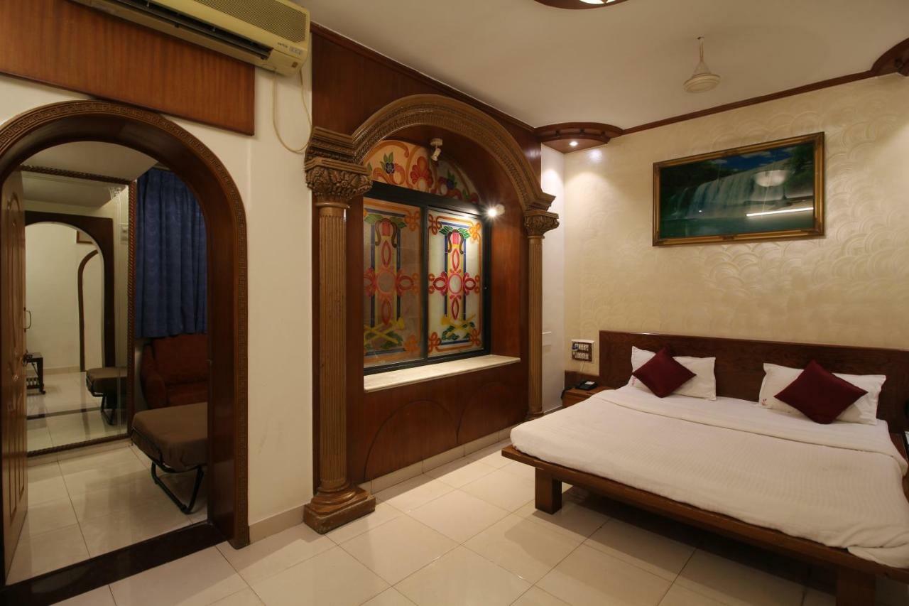 Hotel Shivam Pune Eksteriør bilde