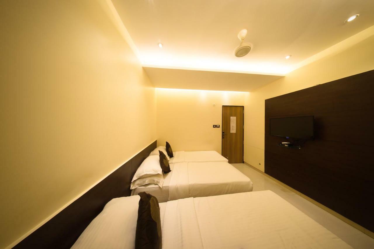 Hotel Shivam Pune Eksteriør bilde