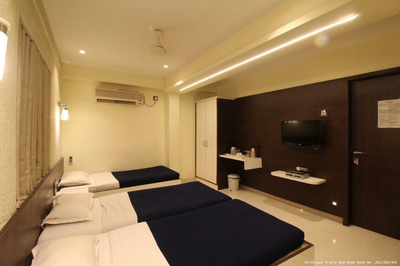 Hotel Shivam Pune Eksteriør bilde