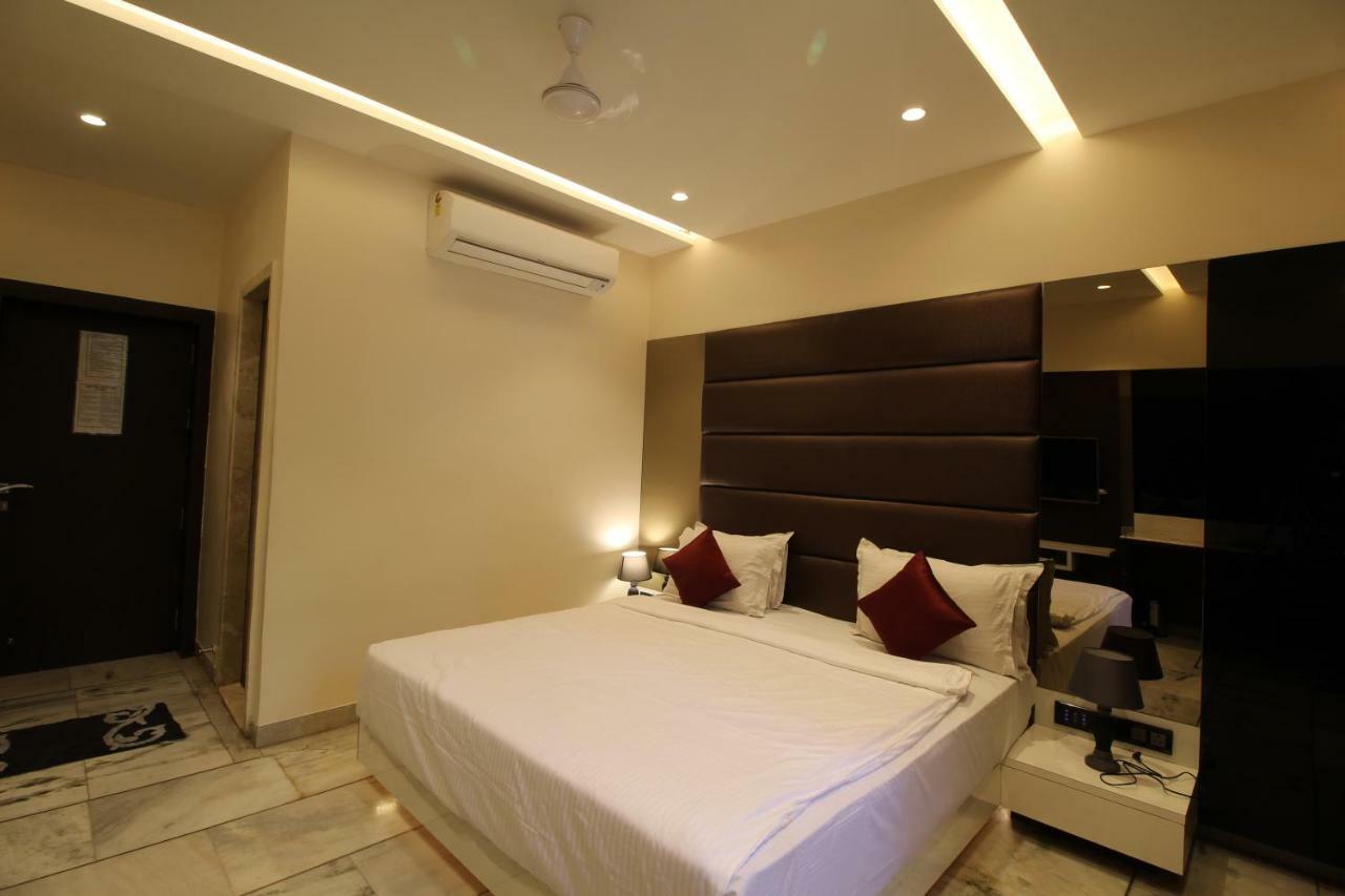 Hotel Shivam Pune Eksteriør bilde